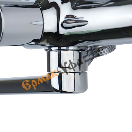 Смеситель для ванны DIKALAN D2215 длинный излив, 1/12