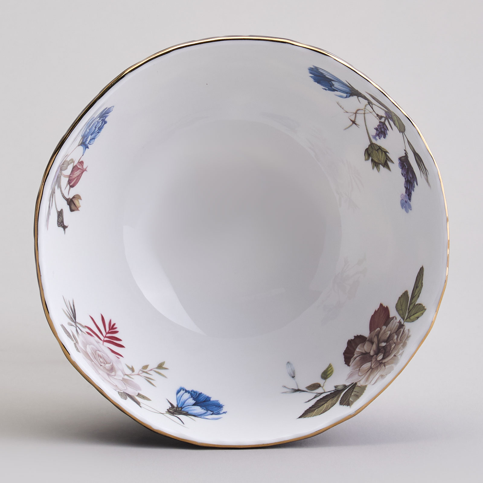 ВАЗА НА НОЖКЕ LEFARD, КОБАЛЬТ, 13*11 СМ, КОР=18ШТ.