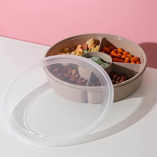 Менажница с крышкой IDEA М 1123, 5 секций, 4*400 мл+220 мл, капучино