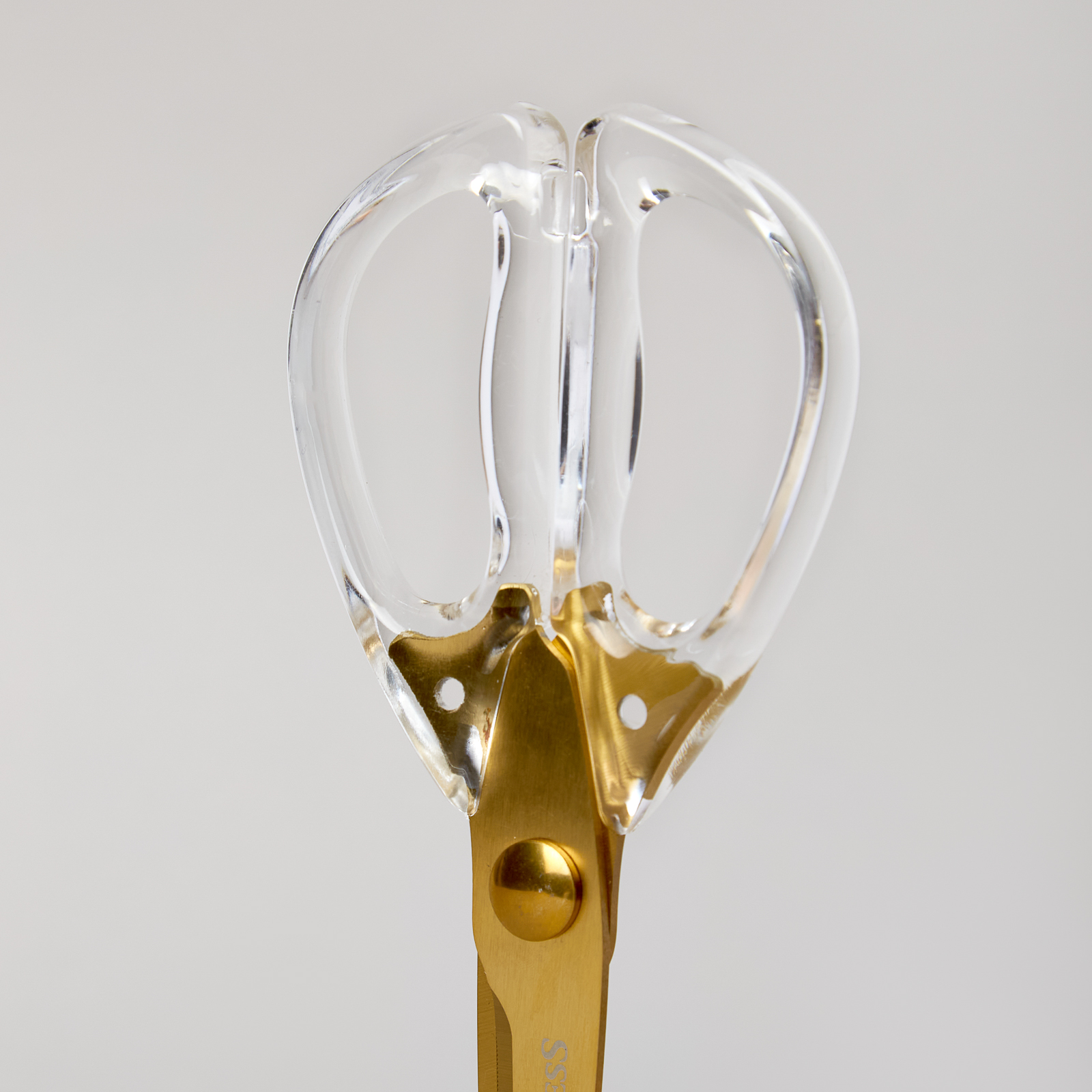 КУХОННЫЕ НОЖНИЦЫ ЦВЕТ АЙВОРИ, ТИТАНОВОЕ ПОКРЫТИЕ ЛЕЗВИЯ, 20, 5СМ, МАЛ=12ШТ