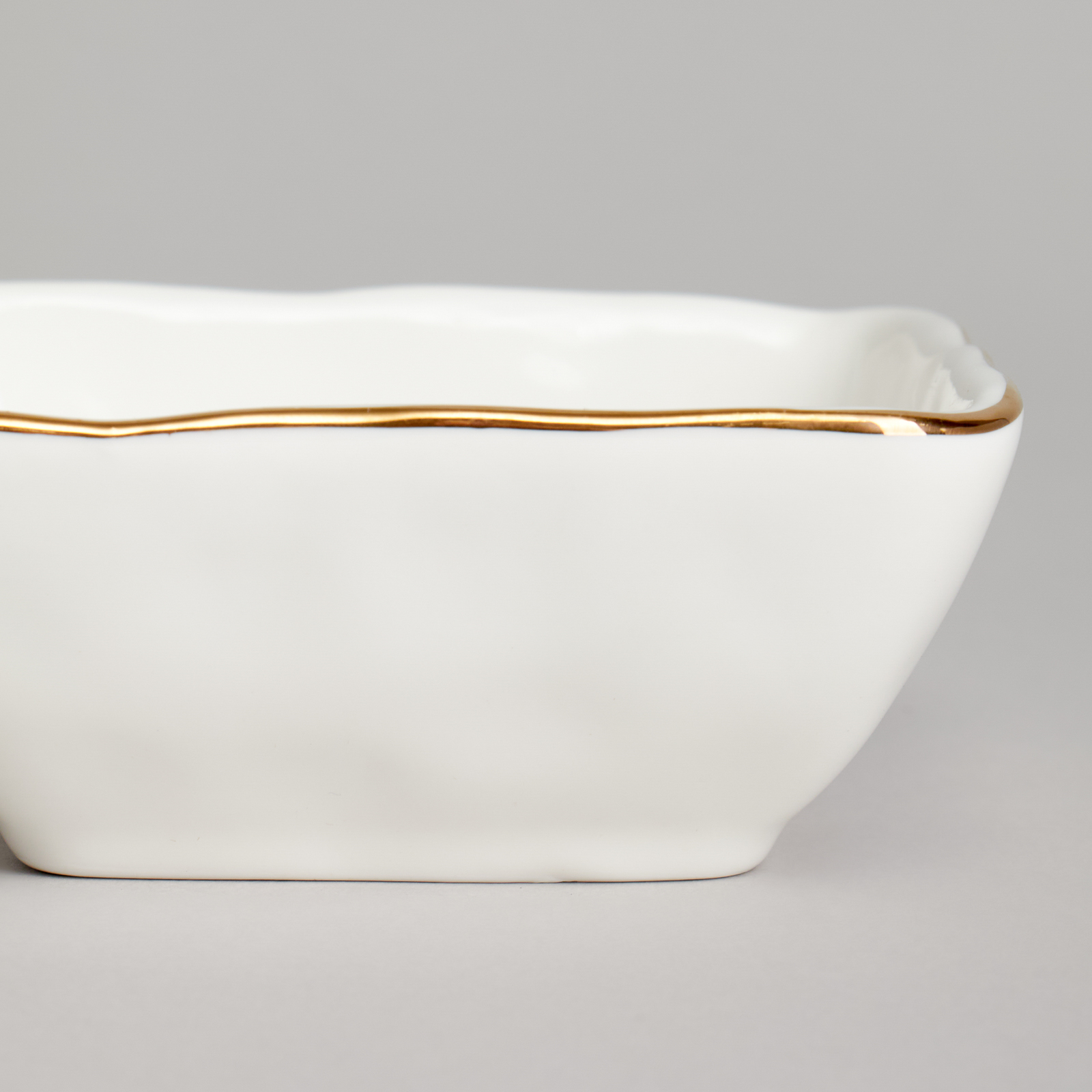 НАБОР РОЗЕТОК BRONCO, GOLD, 4 ШТ. 10*4 СМ 150 МЛ