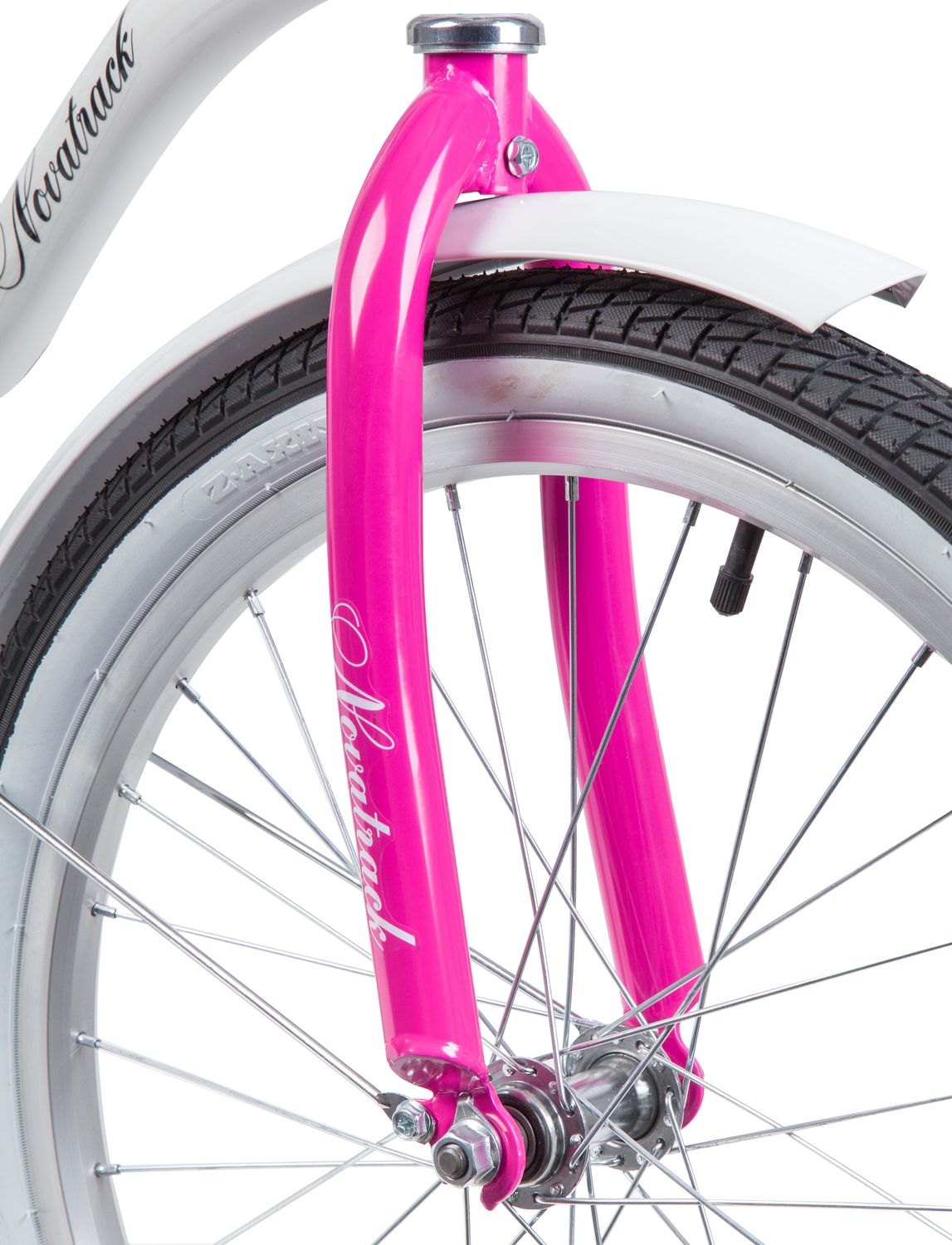 Велосипед NOVATRACK 20,  CANDY, белый, полная защита цепи, тормоз нож., сумочка на руль, крылья и ба