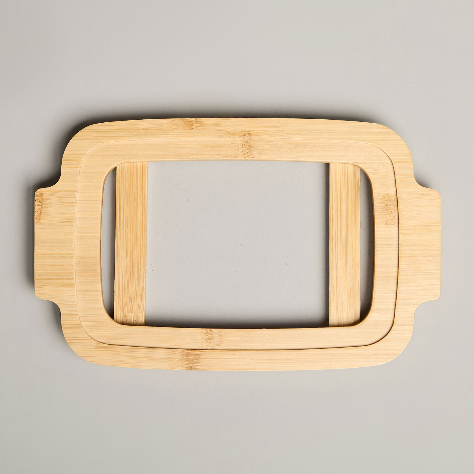 БЛЮДО ДЛЯ ВЫПЕКАНИЯ И СЕРВИРОВКИ LEFARD "MUSE" СО СТЕКЛ.КРЫШКОЙ НА ДЕР.ПОДСТАВКЕ 27,5*17*9СМ 900МЛ